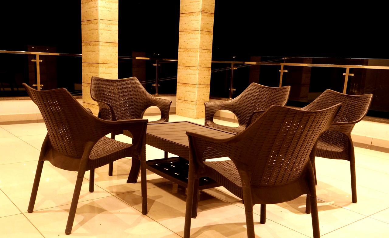 Hotel Trance Ganga Tapovan Ngoại thất bức ảnh