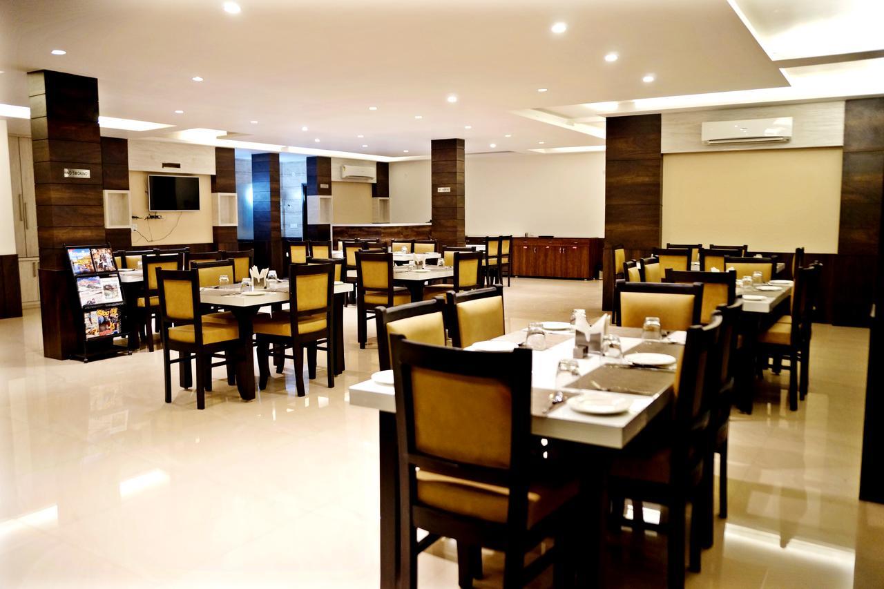 Hotel Trance Ganga Tapovan Ngoại thất bức ảnh