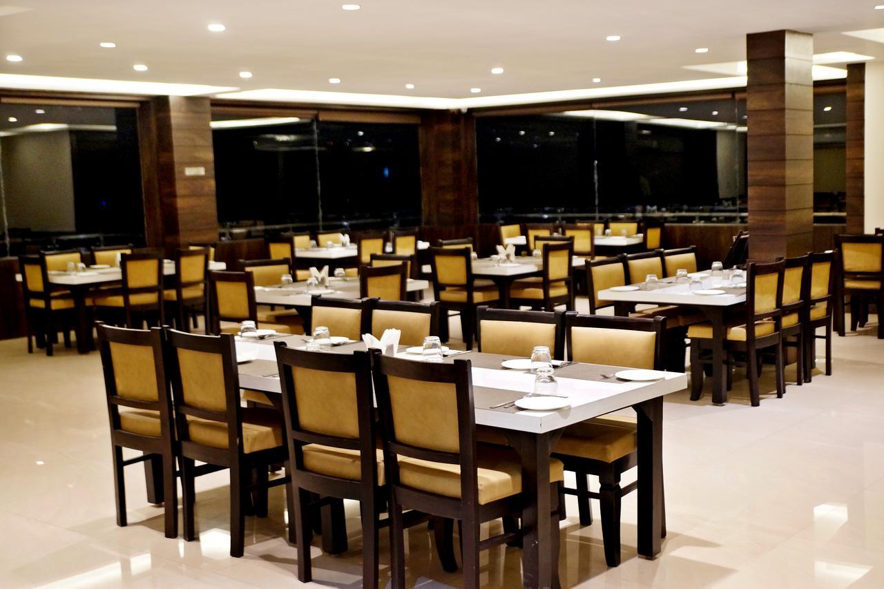 Hotel Trance Ganga Tapovan Ngoại thất bức ảnh