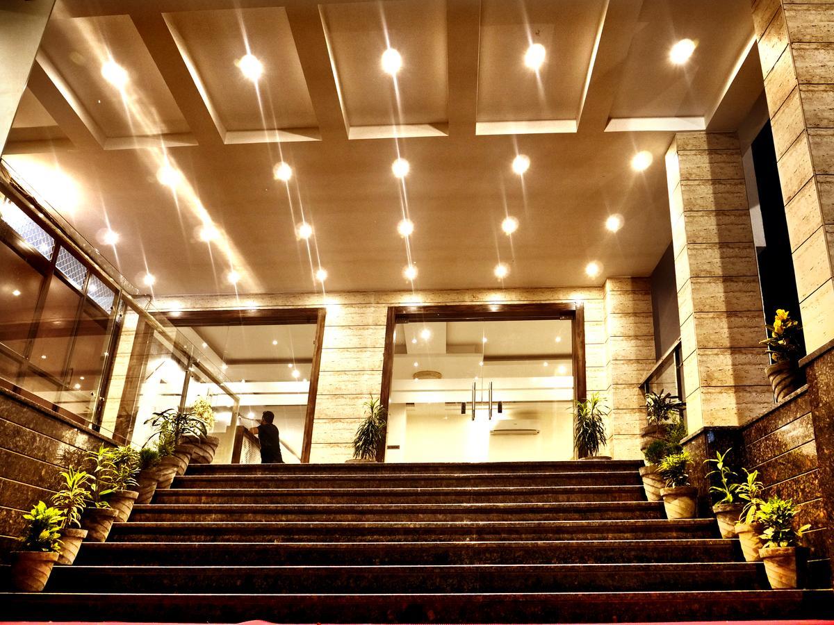 Hotel Trance Ganga Tapovan Ngoại thất bức ảnh